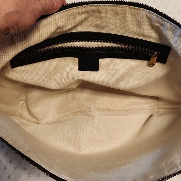 GUCCI black leather Half Moon shoulder bag - Picture 11 of 13